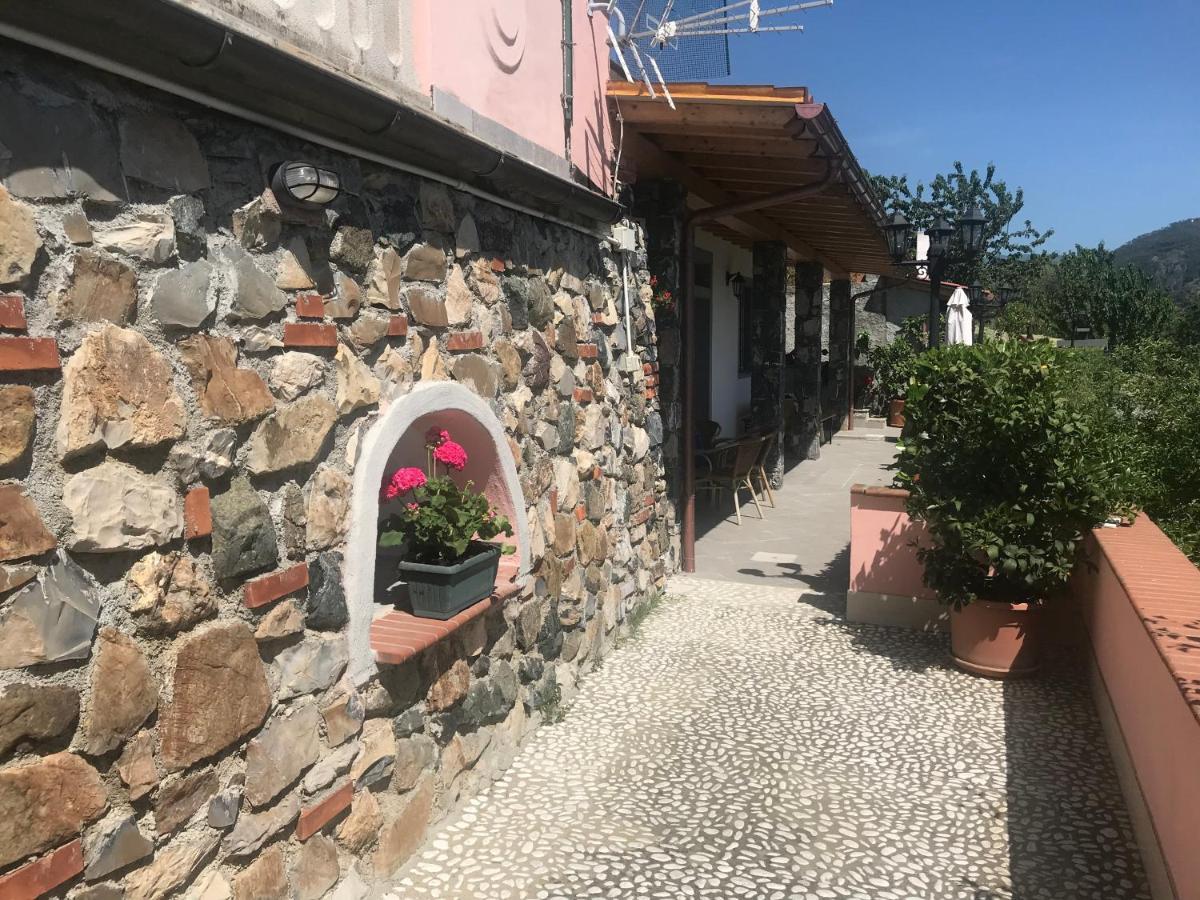 Villa Teresa 卡萨察利古勒 外观 照片